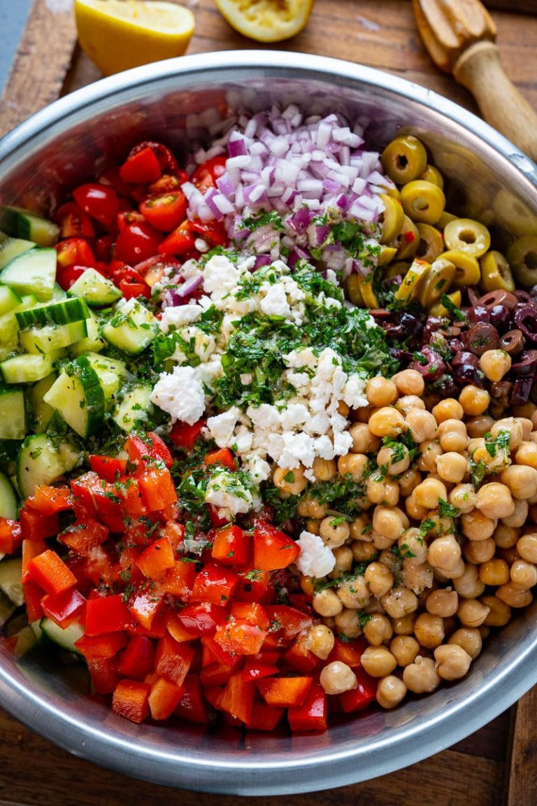 Mediterranean Chickpea Salad