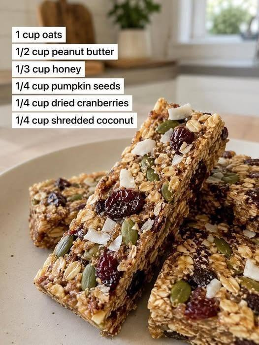 No-Bake Peanut Butter Oat Bars