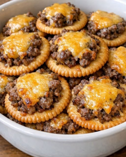 3-Ingredient Beef & Cheddar Cracker Bites