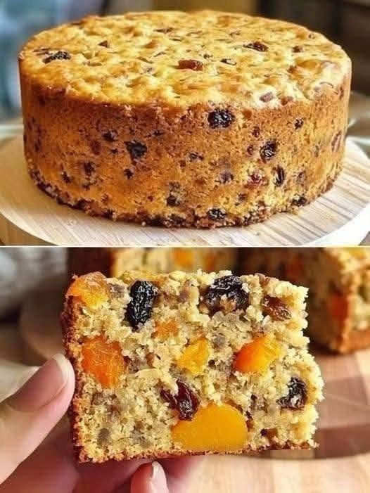 No Sugar, No Flour Oatmeal Apple & Carrot Bake