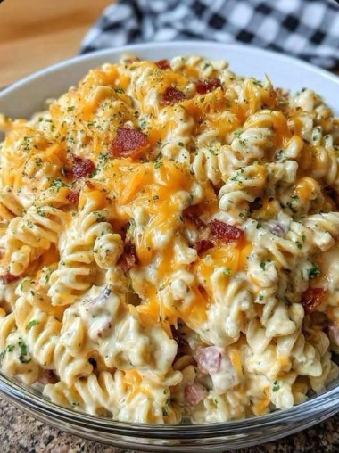 Loaded Bacon Ranch Chicken Pasta Salad