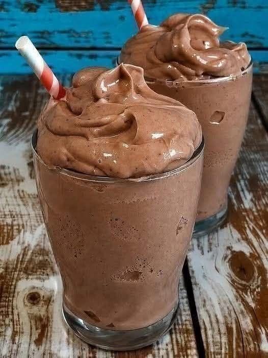 Thick Chocolate Banana Milkshake — Full Recipe