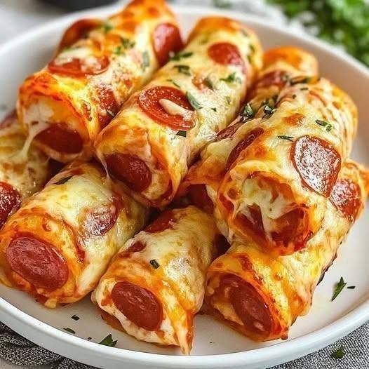 Cheesy Pepperoni Pizza Rolls — Full Recipe