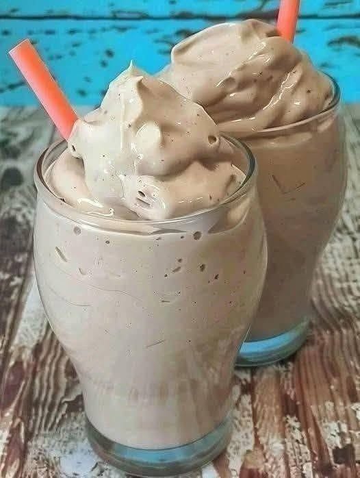 Thick Banana Date & Nut Milkshake