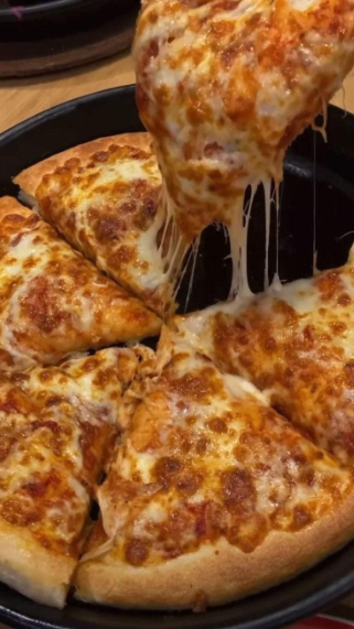 FULL CHEESY PAN PIZZA RECIPE