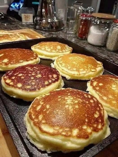 Low-Carb No-Flour Pancakes